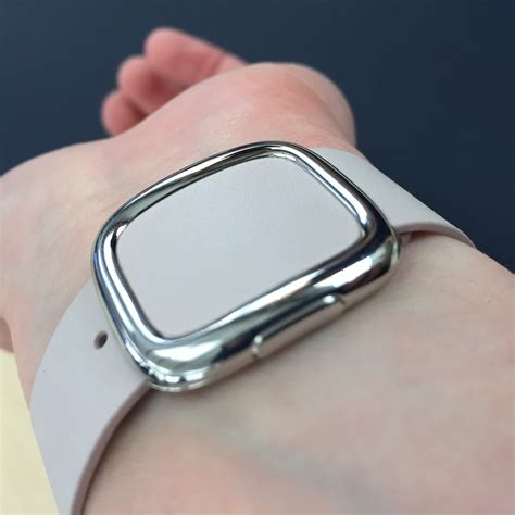 apple watch band modern buckle.